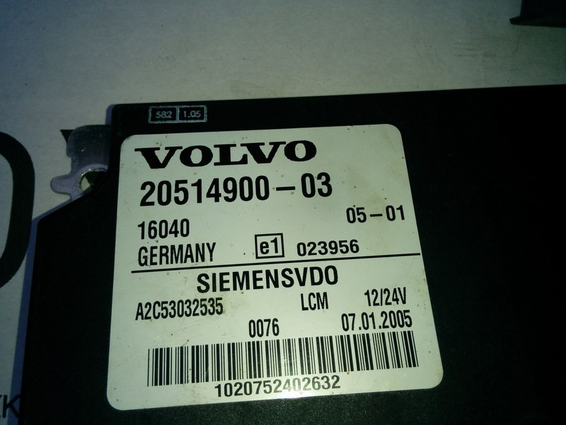 Volvo Siemts VDO 20514900-03 20569213-P03. 20744283-01. 20865208-02. - ECU: slika 3 Volvo Siemts VDO 20514900-03 20569213-P03. 20744283-01. 20865208-02. - ECU: slika 3