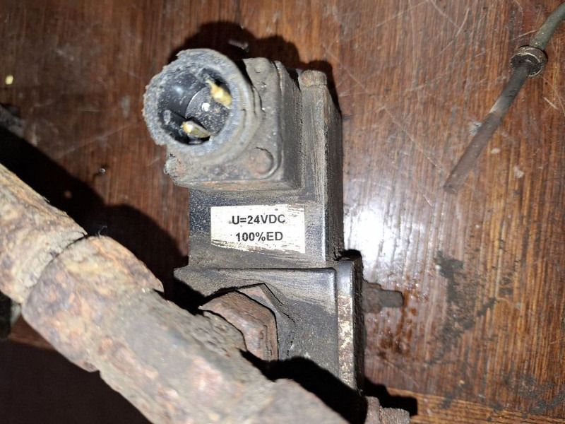 Volvo ZFLS / Herion - Hidravlični cilinder: slika 3 Volvo ZFLS / Herion - Hidravlični cilinder: slika 3