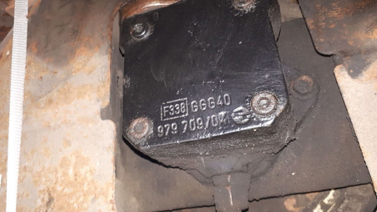 Volvo maslyanyy motor ventilyatora SAUER DANFOSS C19.2L00888\174 Scania Omni Siti - Link/ Volvo B12 / b 10. - Ventilator za Avtobus: slika 4 Volvo maslyanyy motor ventilyatora SAUER DANFOSS C19.2L00888\174 Scania Omni Siti - Link/ Volvo B12 / b 10. - Ventilator za Avtobus: slika 4