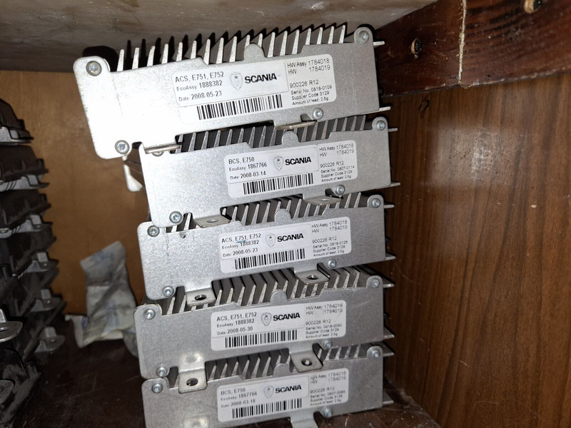 Wabco 1784017. 900226R11. 1759396. 75228-C3B . 176955 - ECU: slika 1 Wabco 1784017. 900226R11. 1759396. 75228-C3B . 176955 - ECU: slika 1