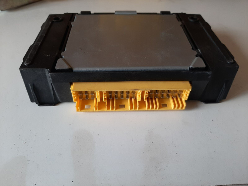 Wabco - ECU: slika 2 Wabco - ECU: slika 2