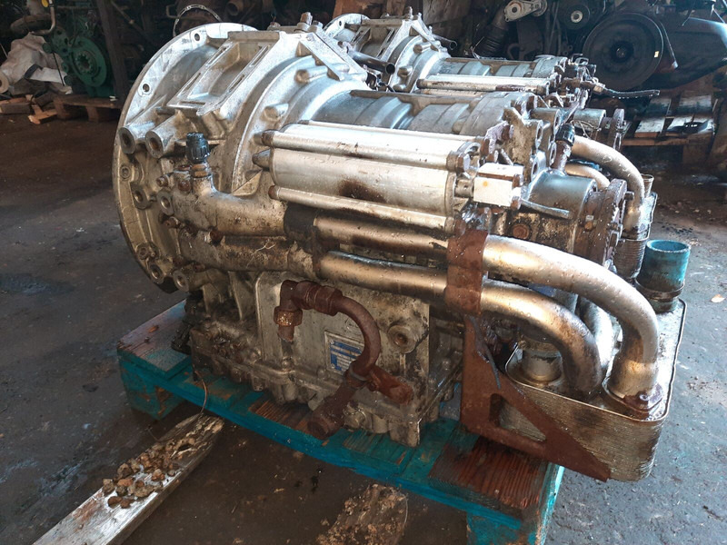 ZF 6HP604C .6HP502C. 6HP552C .6HP602C. 6HP592C. 6HP504C .6HP604C. 6 - Menjalnik: slika 1 ZF 6HP604C .6HP502C. 6HP552C .6HP602C. 6HP592C. 6HP504C .6HP604C. 6 - Menjalnik: slika 1