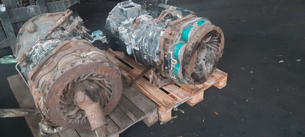 ZF 6S1600 IVECO MAN - Menjalnik za Avtobus: slika 1 ZF 6S1600 IVECO MAN - Menjalnik za Avtobus: slika 1