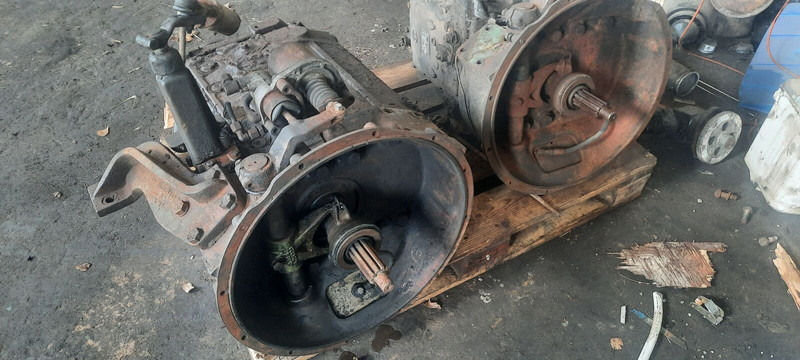 ZF S6-90 . S5-42 - Menjalnik: slika 1 ZF S6-90 . S5-42 - Menjalnik: slika 1