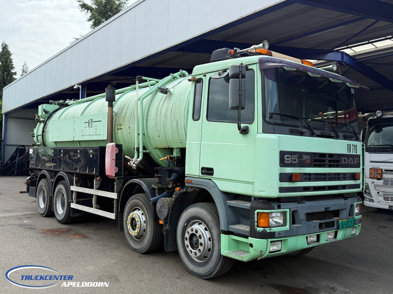 DAF XF 95.360 20400 Liter, 8x4 Steel springs - Vakuumski tovornjak: slika 1 DAF XF 95.360 20400 Liter, 8x4 Steel springs - Vakuumski tovornjak: slika 1
