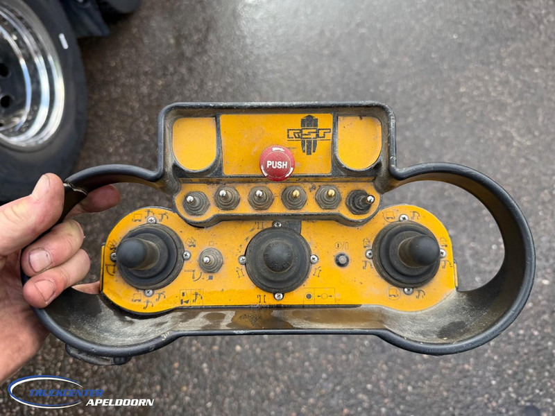 Vakuumski tovornjak MAN TGS 35.480 RSP Saugbagger, 8x4, Euro 5, Handgeschakeld: slika 6