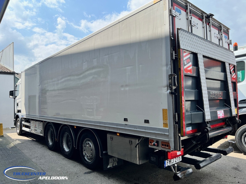 Scania R410 Mitsubishi Multitemp 3 zone, 8x4, 2000 kg lift - Tovornjak hladilnik: slika 4 Scania R410 Mitsubishi Multitemp 3 zone, 8x4, 2000 kg lift - Tovornjak hladilnik: slika 4