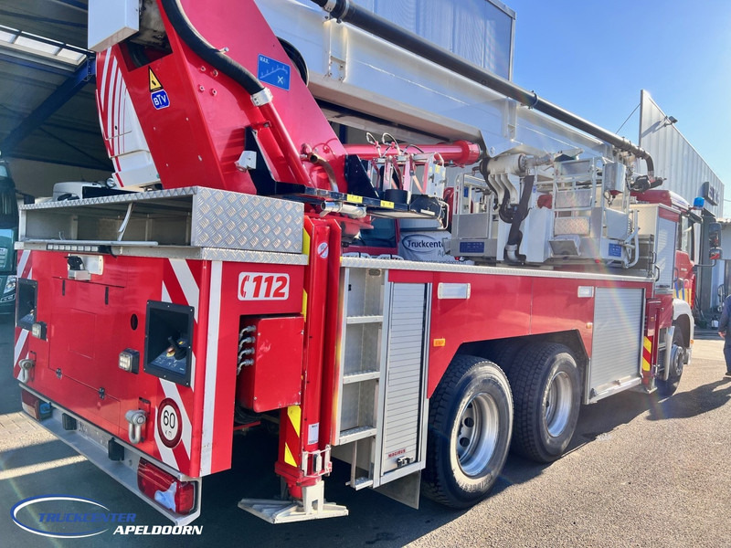 MAN TGA 26.350 Magirus ALP 320L = 32 meter, Waterpump, 6x4, Steel springs - Tovornjak: slika 4 MAN TGA 26.350 Magirus ALP 320L = 32 meter, Waterpump, 6x4, Steel springs - Tovornjak: slika 4