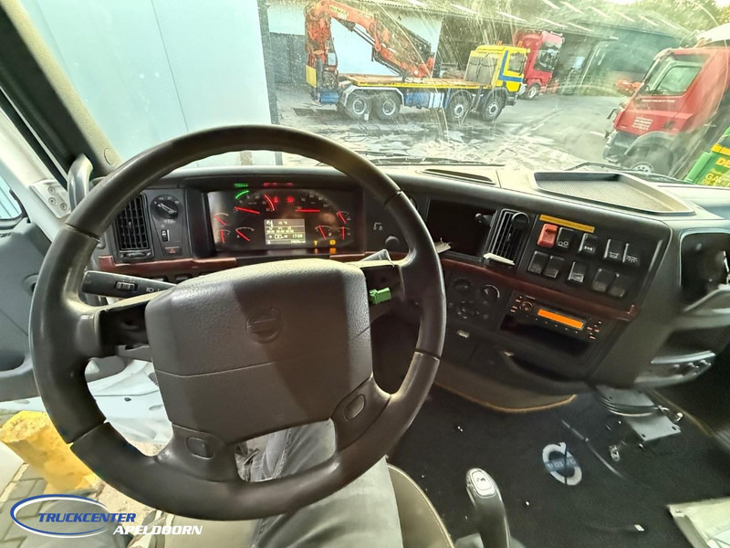 Volvo FH 480 18000 Liter ADR, 4 Compartimenten, Stuuras - Tovornjak cisterna: slika 5 Volvo FH 480 18000 Liter ADR, 4 Compartimenten, Stuuras - Tovornjak cisterna: slika 5