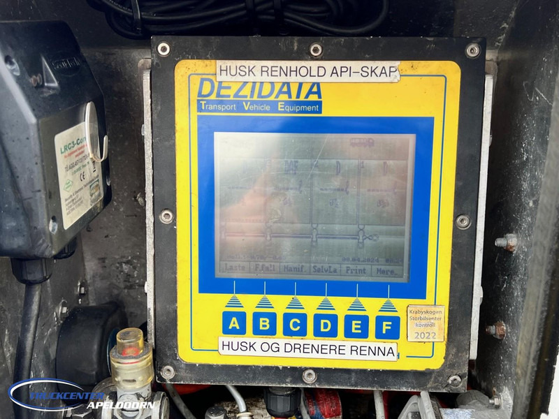 Volvo FH 500 Rohr 22150 Liter, 4 Comp., Retarder, ADR, 6x2 - Tovornjak cisterna: slika 5 Volvo FH 500 Rohr 22150 Liter, 4 Comp., Retarder, ADR, 6x2 - Tovornjak cisterna: slika 5