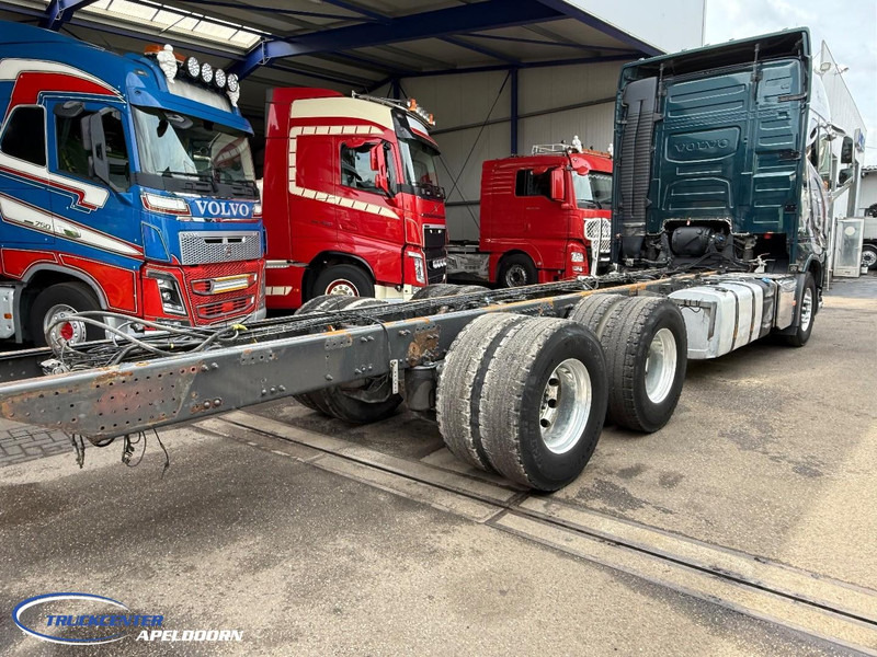 Volvo FH 750 6x4, Steel - Air, Globetrotter XL - Tovornjak-šasija: slika 4 Volvo FH 750 6x4, Steel - Air, Globetrotter XL - Tovornjak-šasija: slika 4