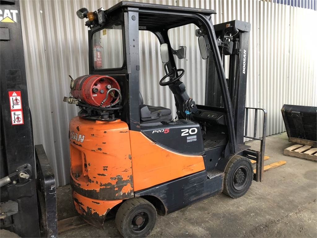 Doosan G20 SC-5 - Plinski viličar: slika 4 Doosan G20 SC-5 - Plinski viličar: slika 4