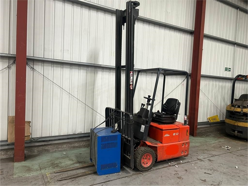 Linde E12Z-02 - Električni viličar: slika 2 Linde E12Z-02 - Električni viličar: slika 2