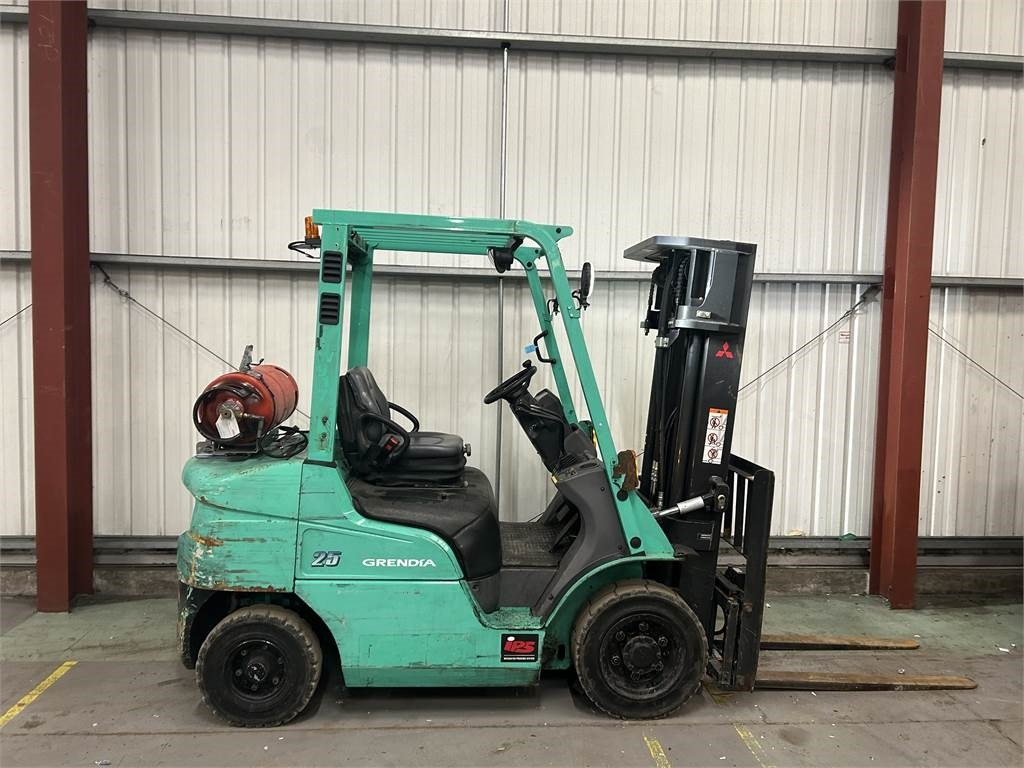 Mitsubishi FG25NT - Plinski viličar: slika 5 Mitsubishi FG25NT - Plinski viličar: slika 5