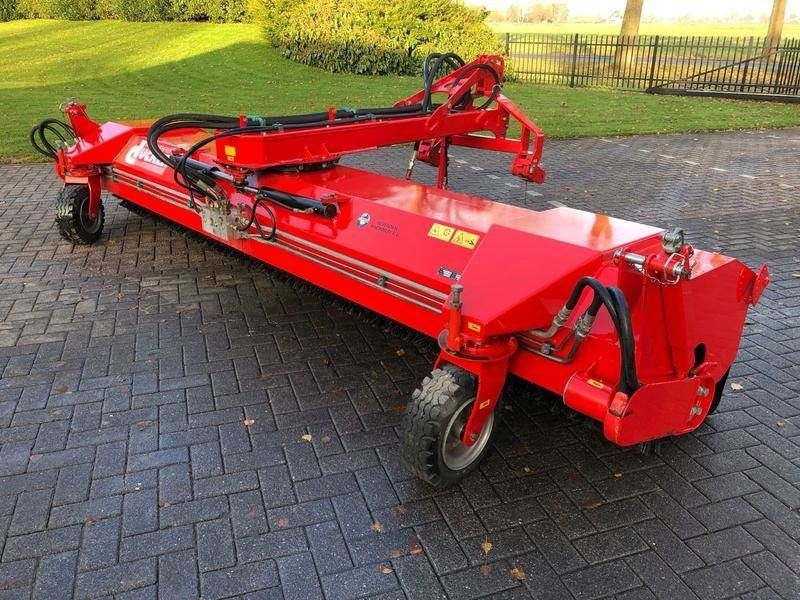 Dücker SFK 4500 veegmachine - Kosilnica: slika 3 Dücker SFK 4500 veegmachine - Kosilnica: slika 3