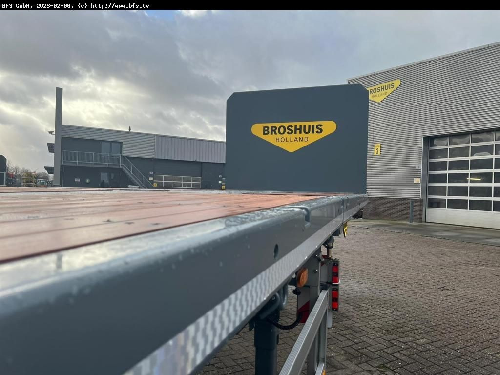 Broshuis Telesattel 1x ausziehbar 3-Achs Telesattel Leich - Polprikolica s kesonom: slika 3 Broshuis Telesattel 1x ausziehbar 3-Achs Telesattel Leich - Polprikolica s kesonom: slika 3