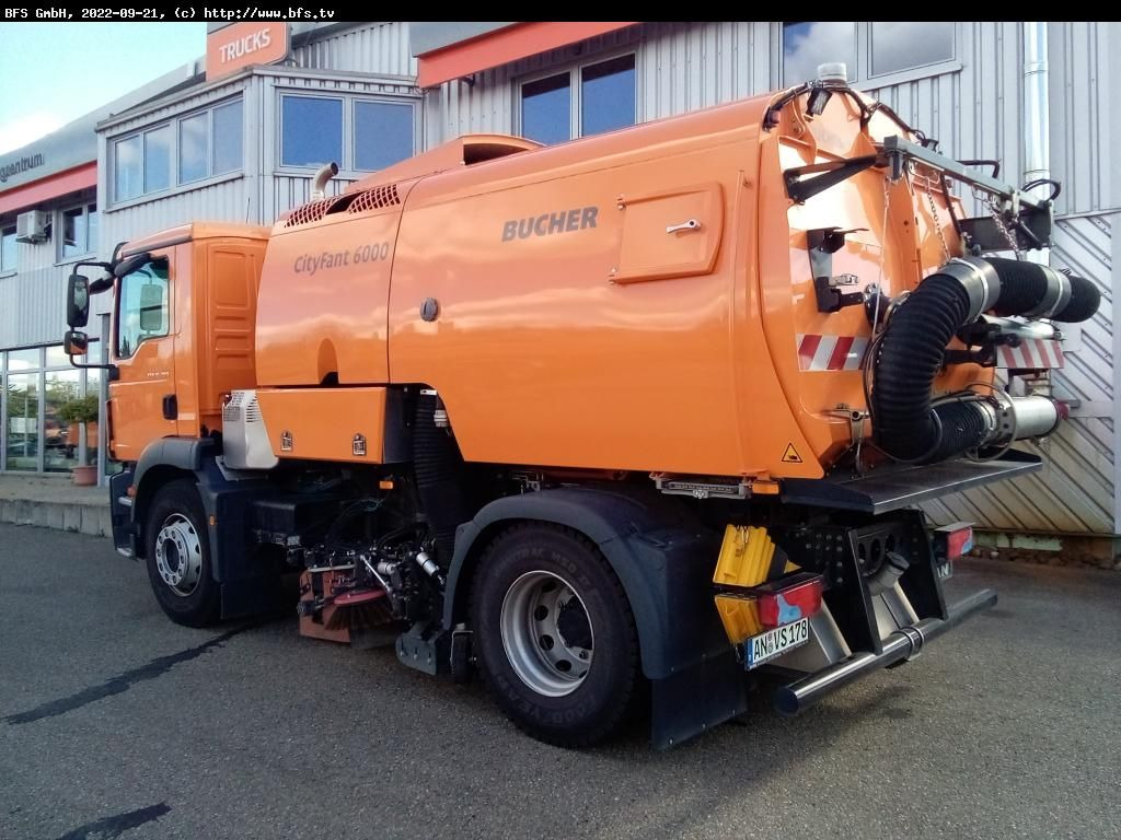 MAN TGM 15.290 4x2 BL CityFant 6000 SH Doppelseitige - Vozilo za pometanje: slika 3 MAN TGM 15.290 4x2 BL CityFant 6000 SH Doppelseitige - Vozilo za pometanje: slika 3