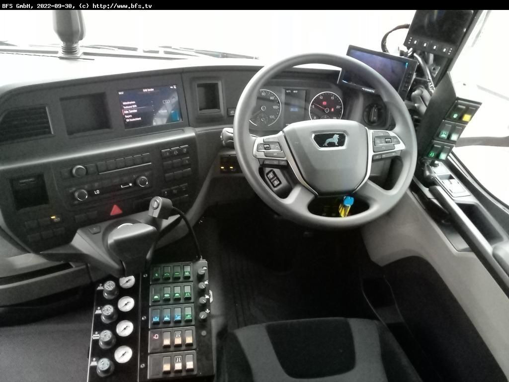 MAN TGS 18.360 4x2 BL BEAM S9000 beids. WK HD Heckab - Vozilo za pometanje: slika 4 MAN TGS 18.360 4x2 BL BEAM S9000 beids. WK HD Heckab - Vozilo za pometanje: slika 4