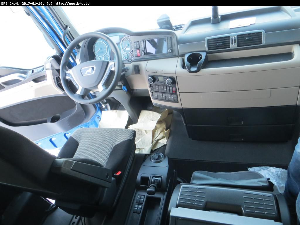 MAN TGX 18.500 4x2 LLS-U Ultra,Hubsattelkupplung MAN TGX 18.500 4x2 LLS-U Ultra,Hubsattelkupplung - Vlačilec: slika 4 MAN TGX 18.500 4x2 LLS-U Ultra,Hubsattelkupplung MAN TGX 18.500 4x2 LLS-U Ultra,Hubsattelkupplung - Vlačilec: slika 4