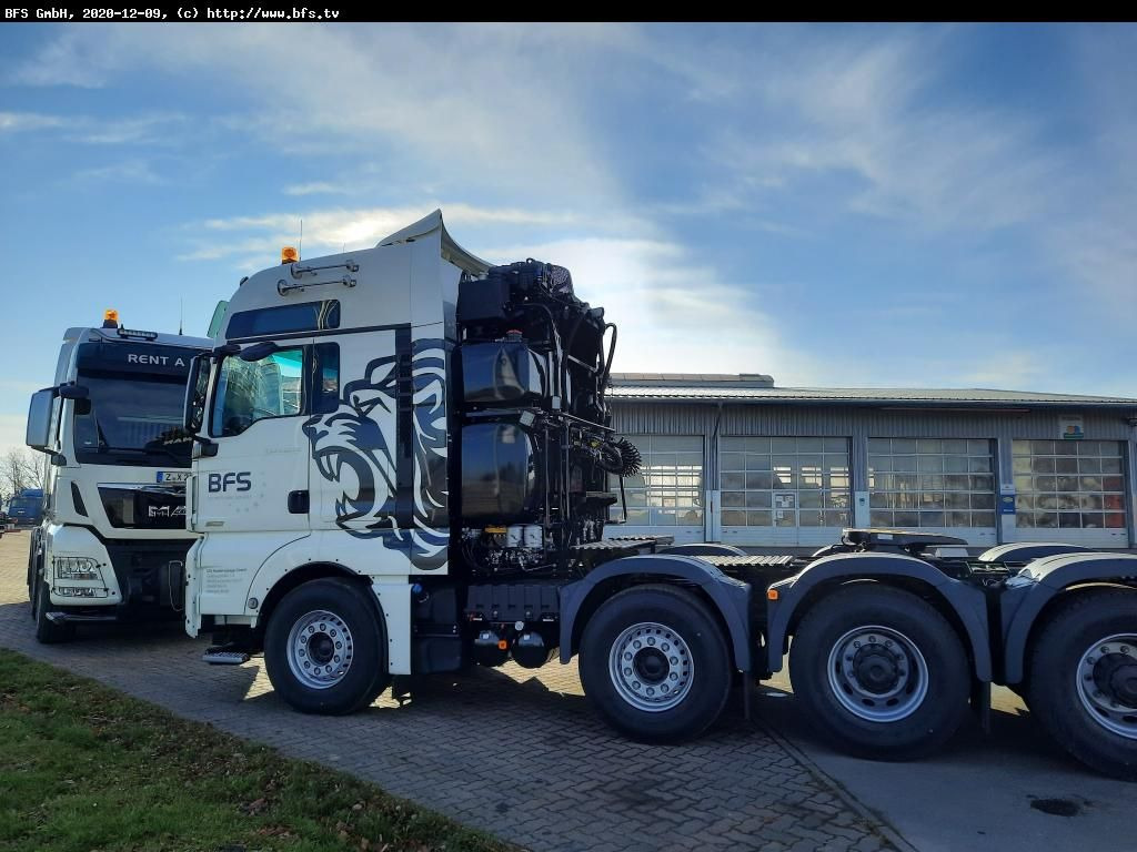 MAN TGX 41.640 8x4/4 BBS Euro 6 D, Schwerlast 250t W - Vlačilec: slika 4 MAN TGX 41.640 8x4/4 BBS Euro 6 D, Schwerlast 250t W - Vlačilec: slika 4