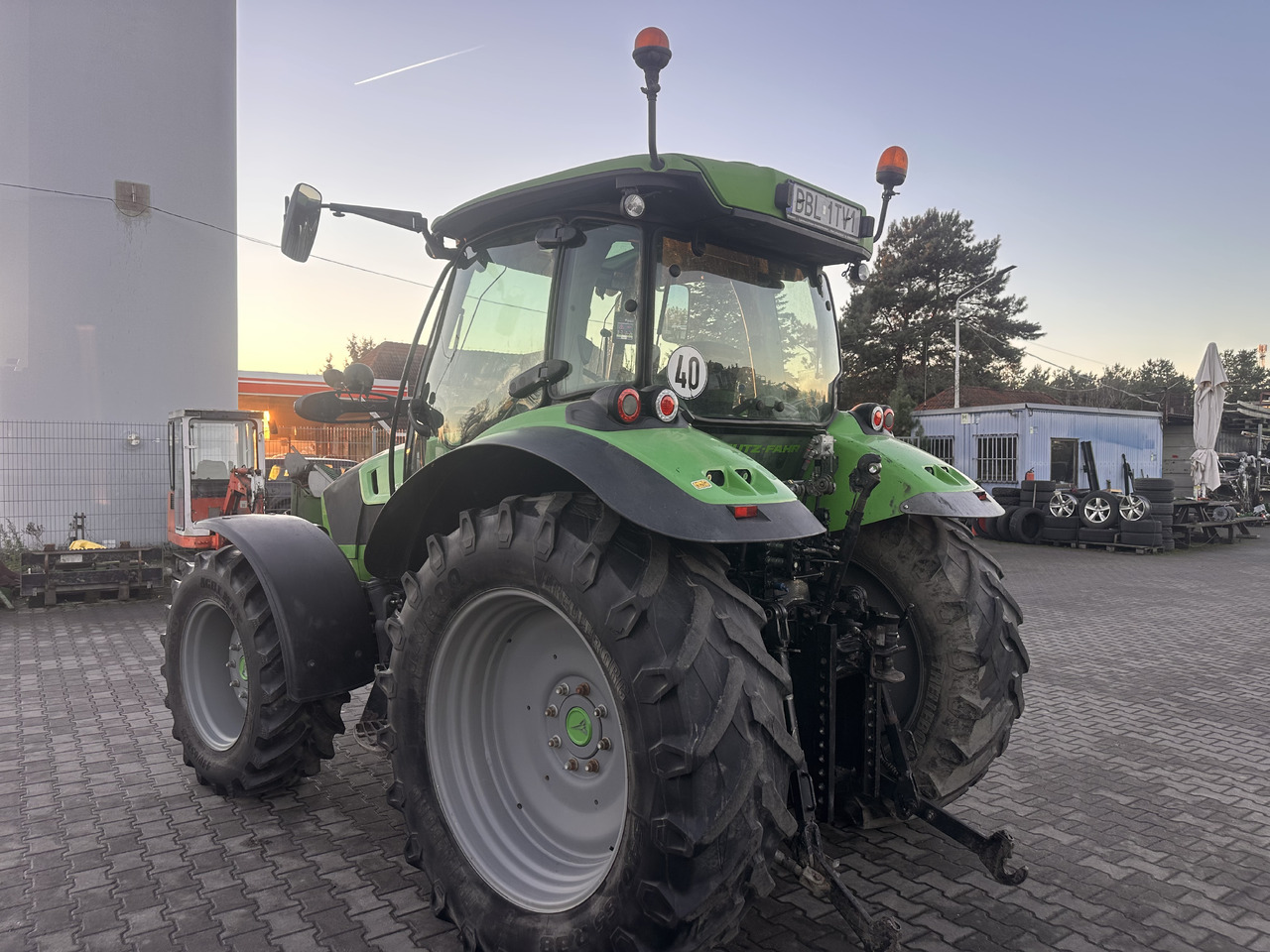 DEUTZ FAHR 5120 P - Traktor: slika 3 DEUTZ FAHR 5120 P - Traktor: slika 3