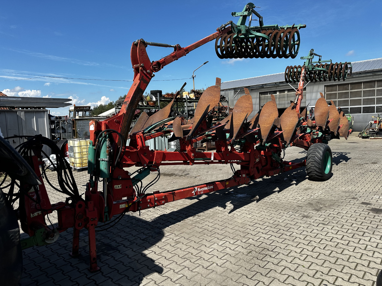 Kverneland OnLand PL100 Packomat S/C - Plug: slika 1 Kverneland OnLand PL100 Packomat S/C - Plug: slika 1