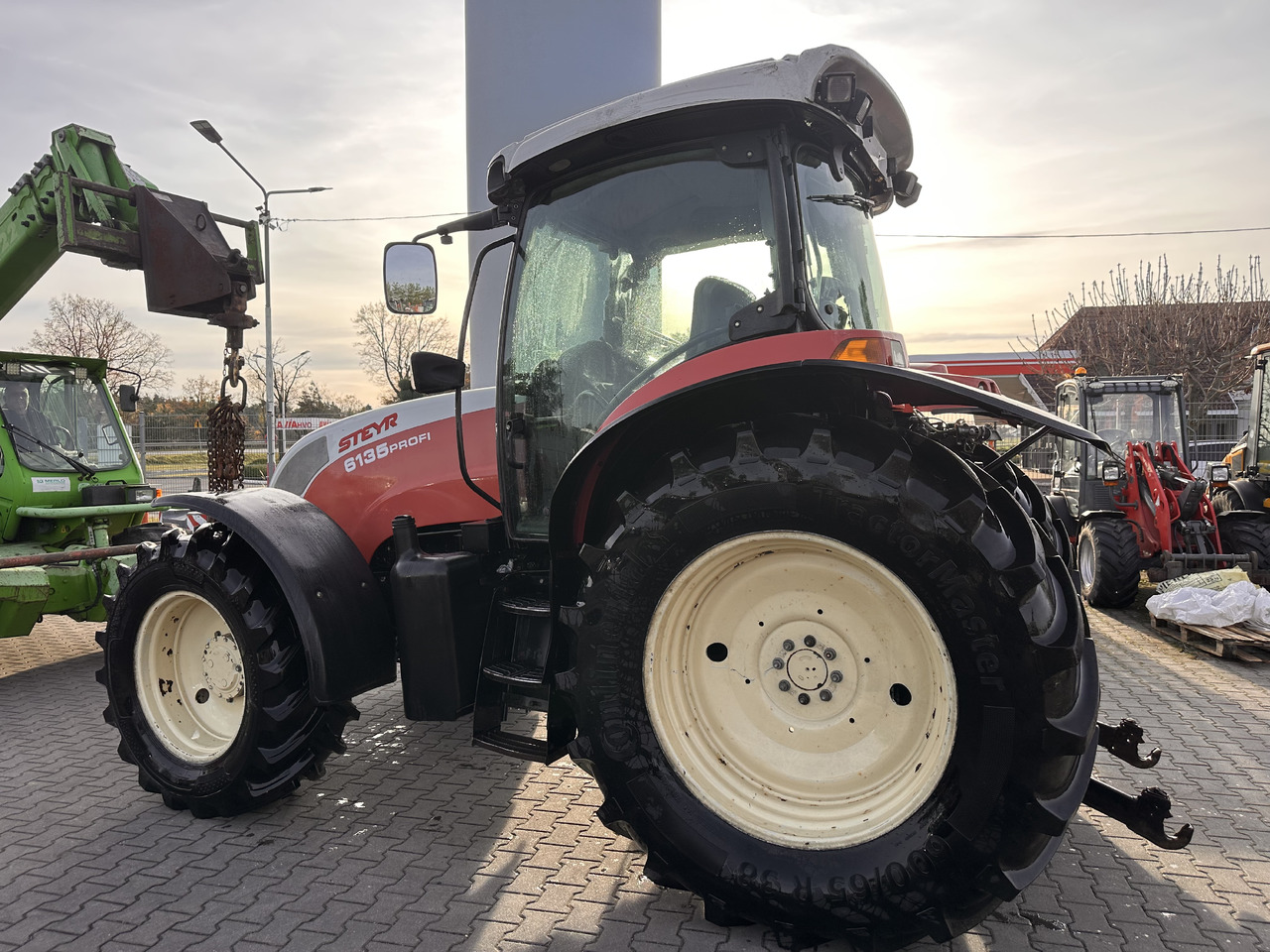 STEYR 6135 PROFI - Traktor: slika 4 STEYR 6135 PROFI - Traktor: slika 4