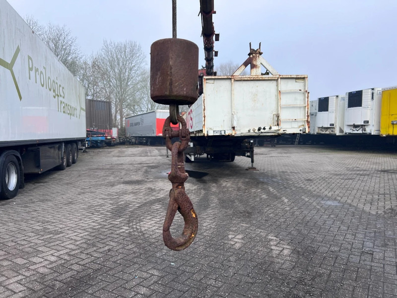 ATM 2 AS + HIAB 300-4 + WINCH - Polprikolica s kesonom: slika 5 ATM 2 AS + HIAB 300-4 + WINCH - Polprikolica s kesonom: slika 5