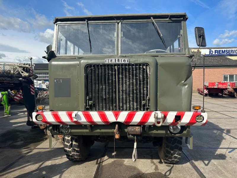 BERLIET TRK WKR 10T 6X6 6X6 RECOVERY TRUCK 8589 KM - Vlečno vozilo: slika 2 BERLIET TRK WKR 10T 6X6 6X6 RECOVERY TRUCK 8589 KM - Vlečno vozilo: slika 2