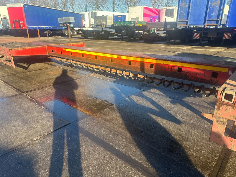 Broshuis 2 AXLE, EXTENDABLE 5 METER - Nizko noseča polprikolica: slika 3 Broshuis 2 AXLE, EXTENDABLE 5 METER - Nizko noseča polprikolica: slika 3