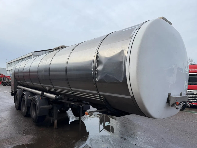 Burg O-3-45T, 2 AXEL STEERING,34000 LITER - Polprikolica cisterna: slika 3 Burg O-3-45T, 2 AXEL STEERING,34000 LITER - Polprikolica cisterna: slika 3