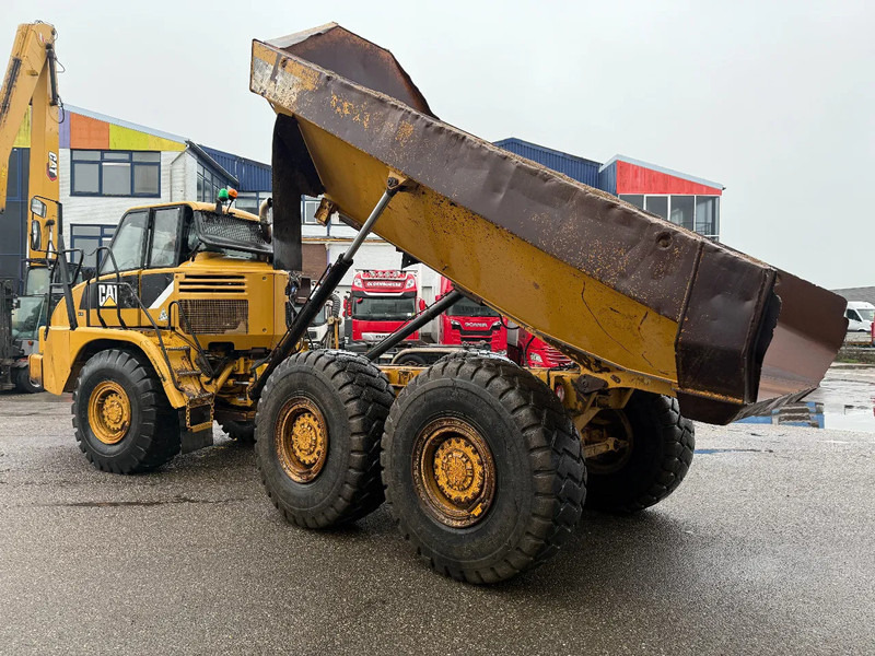 Caterpillar 725, CE, AIRCO, RETARDER, REAR CAMERA, AUTO LUBE, 23,5X25 TYERS - Zglobni demper: slika 5 Caterpillar 725, CE, AIRCO, RETARDER, REAR CAMERA, AUTO LUBE, 23,5X25 TYERS - Zglobni demper: slika 5