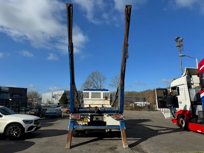 DAF CF 400 6X2 - EURO 6 + VDL P-18 + REMOTE + LIFT AXLE - Komunalni tovornjak: slika 4 DAF CF 400 6X2 - EURO 6 + VDL P-18 + REMOTE + LIFT AXLE - Komunalni tovornjak: slika 4