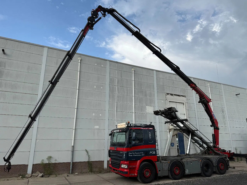 DAF CF 85.460 8X2 + YEAR 2016 HMF CRANE 2620-K4 + FLYJIB + WINCH + REMOTE - Tovornjak z dvigalom: slika 1 DAF CF 85.460 8X2 + YEAR 2016 HMF CRANE 2620-K4 + FLYJIB + WINCH + REMOTE - Tovornjak z dvigalom: slika 1