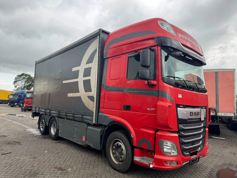 DAF XF 480 6X2 EURO 6 2018 AUTOMATIC - Tovornjak s ponjavo: slika 2 DAF XF 480 6X2 EURO 6 2018 AUTOMATIC - Tovornjak s ponjavo: slika 2