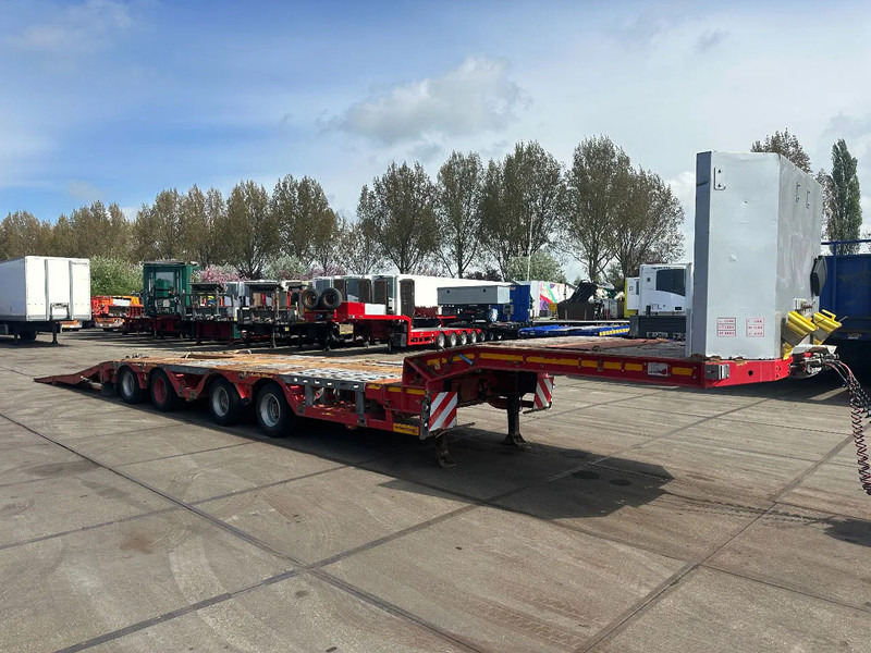 Faymonville F-S44-1AAA 4 AXLE, 2 STEERING AXLE, 7.9 METER EXTENADABLE DOUBLE RAMPS - Nizko noseča polprikolica: slika 3 Faymonville F-S44-1AAA 4 AXLE, 2 STEERING AXLE, 7.9 METER EXTENADABLE DOUBLE RAMPS - Nizko noseča polprikolica: slika 3