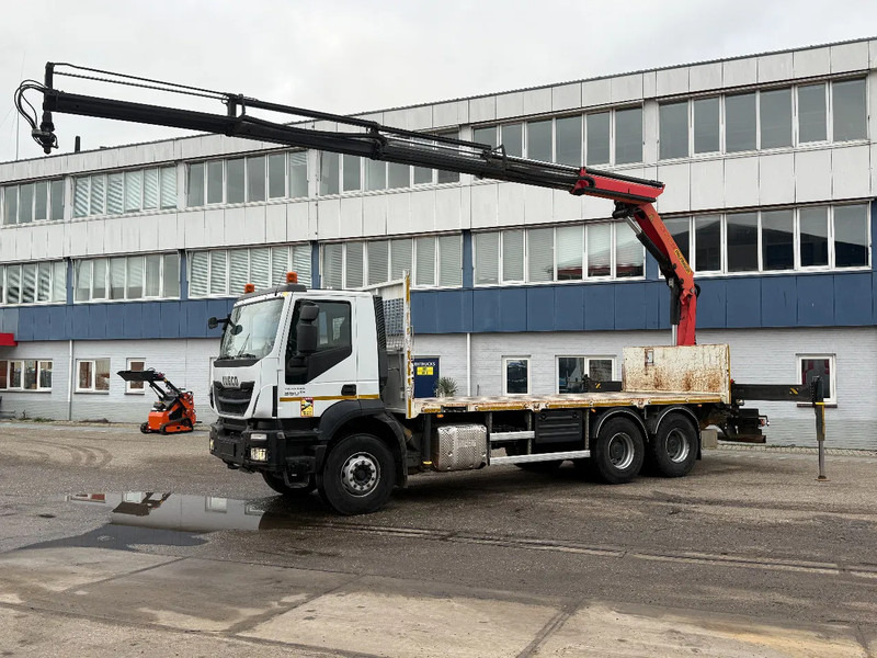 Iveco Trakker 360 6X4 EURO 6 + PALFINGER PK20001K + REMOTE CONTROL - Tovornjak s kesonom, Tovornjak z dvigalom: slika 3 Iveco Trakker 360 6X4 EURO 6 + PALFINGER PK20001K + REMOTE CONTROL - Tovornjak s kesonom, Tovornjak z dvigalom: slika 3