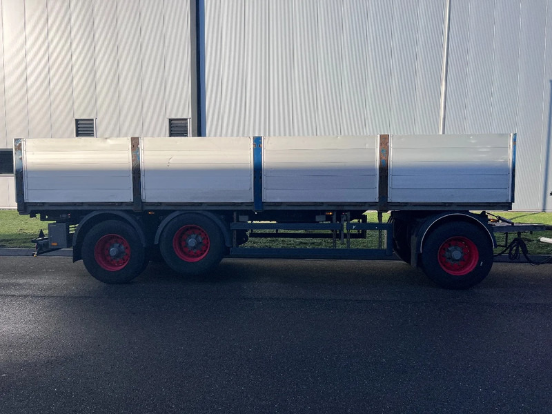 KEL-BERG 3 AXLE - OPEN BOX 7,55 METER + LIFTING AXLE - Plato/ Tovorna prikolica: slika 2 KEL-BERG 3 AXLE - OPEN BOX 7,55 METER + LIFTING AXLE - Plato/ Tovorna prikolica: slika 2