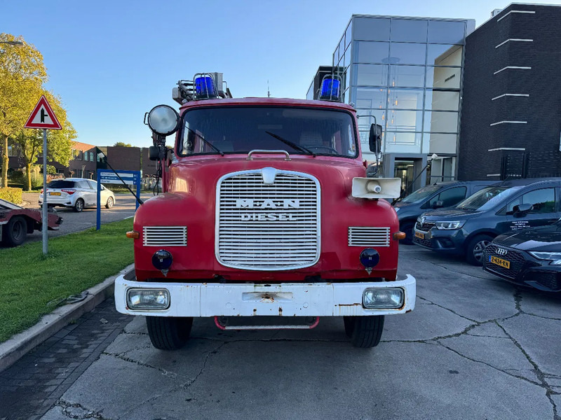 MAN 13 4X2 FIRE TRUCK - Gasilsko vozilo: slika 2 MAN 13 4X2 FIRE TRUCK - Gasilsko vozilo: slika 2