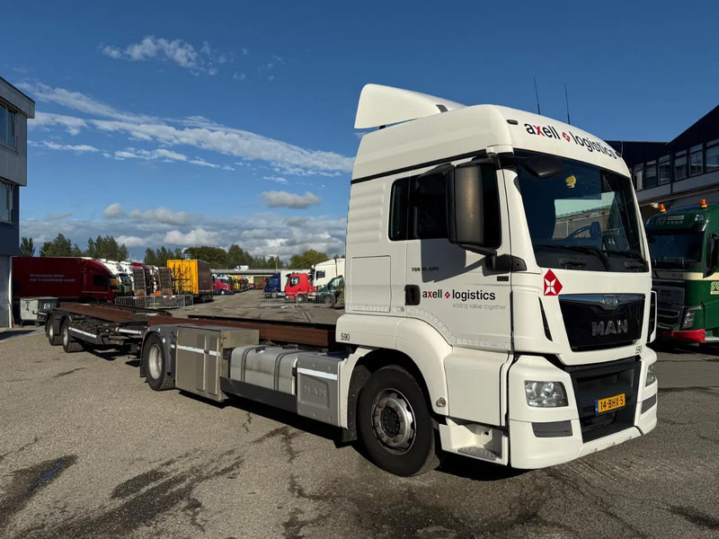 MAN TGS 18.420 EURO 6 + KRONE 2 AXLE + 2x DHOLLANDIA LIFT - Kontejnerski tovornjak/ Tovornjak z zamenljivim tovoriščem: slika 3 MAN TGS 18.420 EURO 6 + KRONE 2 AXLE + 2x DHOLLANDIA LIFT - Kontejnerski tovornjak/ Tovornjak z zamenljivim tovoriščem: slika 3