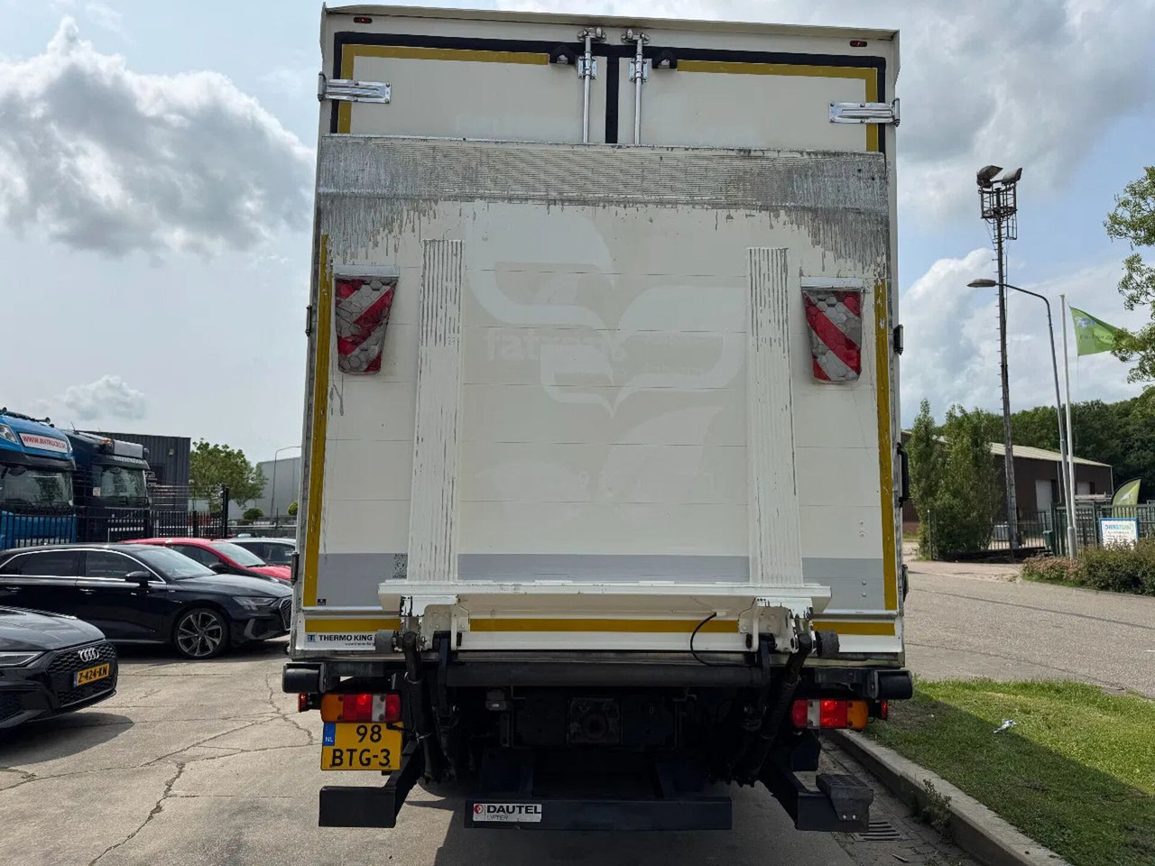 MAN TGS 26.440 6X2 - EURO 6 + THERMKING T-800R + DAU - Tovornjak hladilnik: slika 5 MAN TGS 26.440 6X2 - EURO 6 + THERMKING T-800R + DAU - Tovornjak hladilnik: slika 5