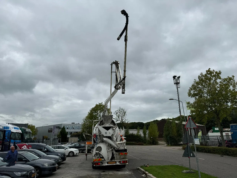 MAN TGS 35.400 8X4 PUTZMEISTER PUMP 21-3 + LIEBHERR MIXER - Črpalka za beton: slika 3 MAN TGS 35.400 8X4 PUTZMEISTER PUMP 21-3 + LIEBHERR MIXER - Črpalka za beton: slika 3