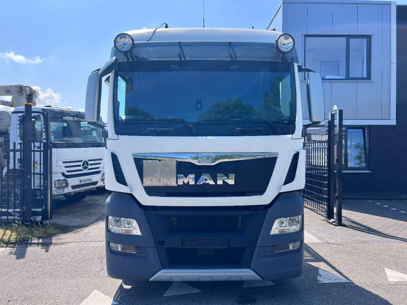 MAN TGX 26.560 6X2 EURO 6 - 11.500L VACUUM CLEANER - 2 COMPARTIMENTEN + INTARDER - Vakuumski tovornjak: slika 2 MAN TGX 26.560 6X2 EURO 6 - 11.500L VACUUM CLEANER - 2 COMPARTIMENTEN + INTARDER - Vakuumski tovornjak: slika 2