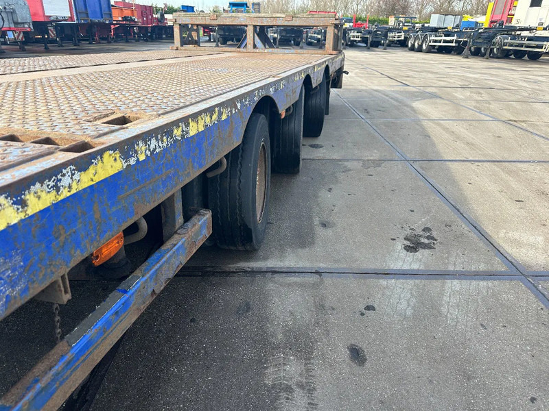 Nooteboom MCO-48-03V/L, 3 AXLE STEERINGDUBBLE EXTENDABLE 2 X 5,5 METER - Nizko noseča polprikolica: slika 4 Nooteboom MCO-48-03V/L, 3 AXLE STEERINGDUBBLE EXTENDABLE 2 X 5,5 METER - Nizko noseča polprikolica: slika 4