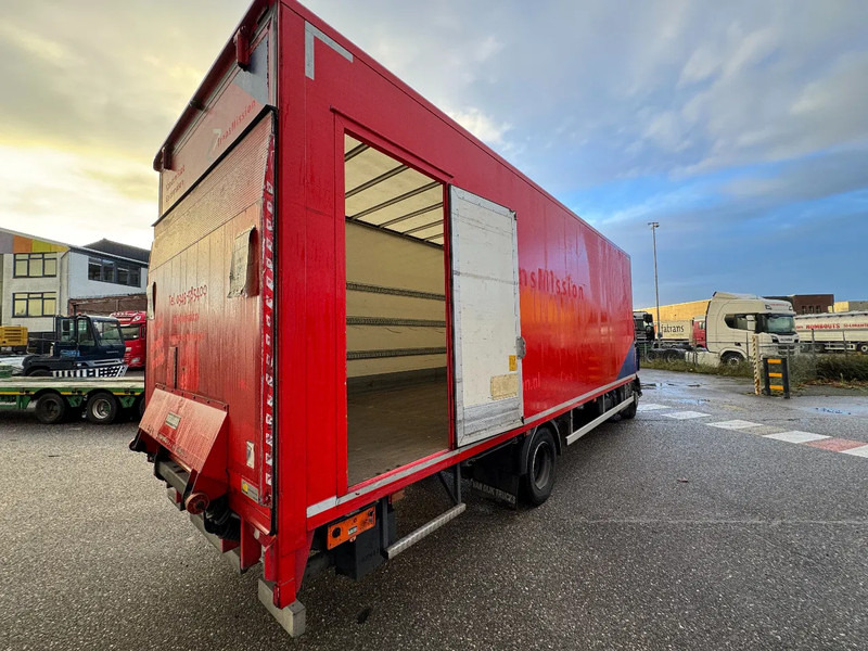 Renault D 14 4X2 EURO 6 3 SEATS TÜV TILL 10-2026 - Tovornjak zabojnik: slika 5 Renault D 14 4X2 EURO 6 3 SEATS TÜV TILL 10-2026 - Tovornjak zabojnik: slika 5