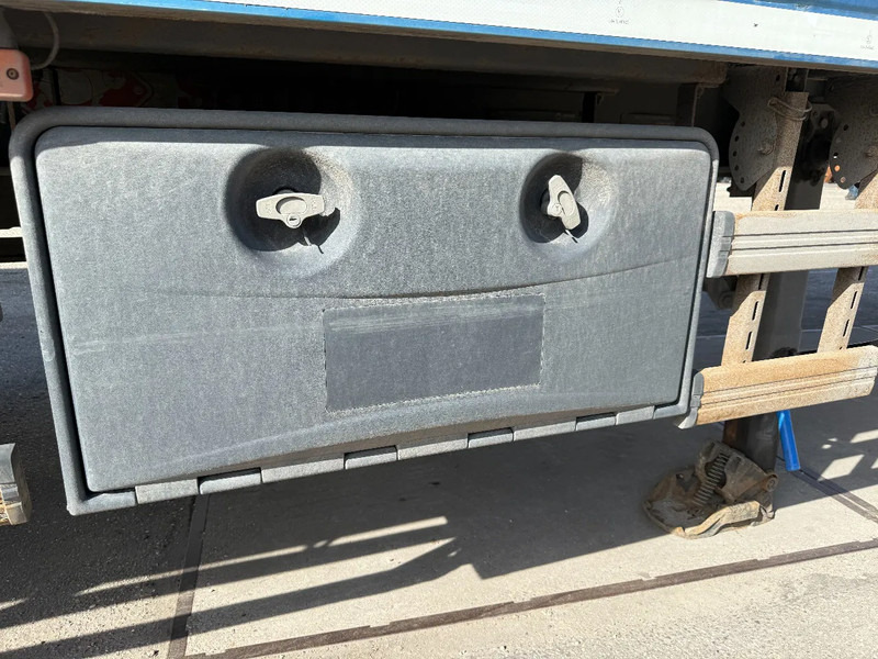 Polprikolica hladilnik Samro ST39 - 3x BPW + THERMOKING SLX200 + DHOLLANDIA LIFT: slika 15