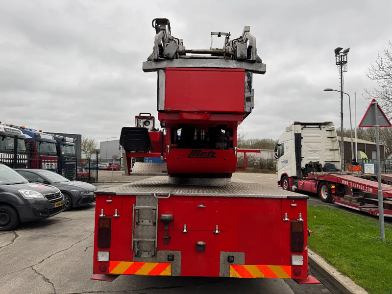 Scania P82 4X2 - FIRE TRUCK - 30M LIFT - Gasilsko vozilo: slika 5 Scania P82 4X2 - FIRE TRUCK - 30M LIFT - Gasilsko vozilo: slika 5