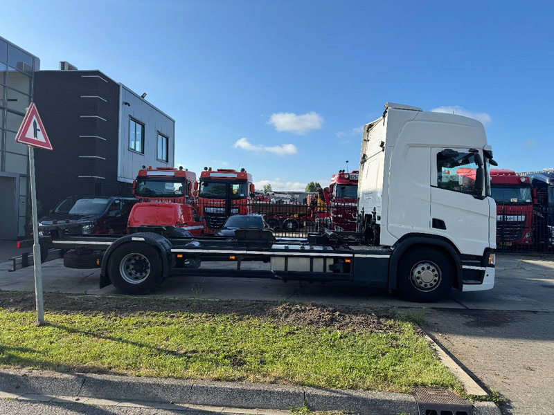 Scania R410 EURO 6 NGS BDF CHASSIS - Kontejnerski tovornjak/ Tovornjak z zamenljivim tovoriščem: slika 4 Scania R410 EURO 6 NGS BDF CHASSIS - Kontejnerski tovornjak/ Tovornjak z zamenljivim tovoriščem: slika 4