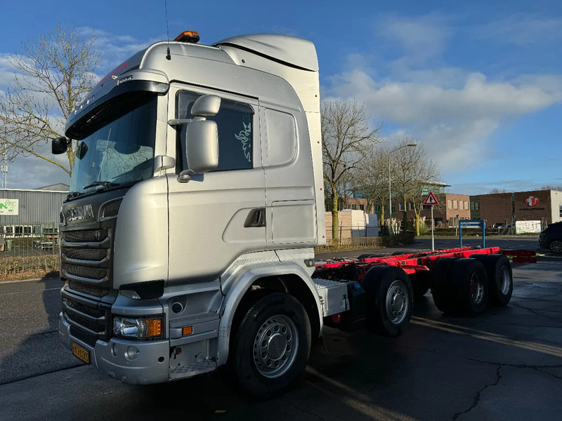 Scania R730 V8 8X4 EURO 6 BIG AXLES - Tovornjak-šasija: slika 2 Scania R730 V8 8X4 EURO 6 BIG AXLES - Tovornjak-šasija: slika 2