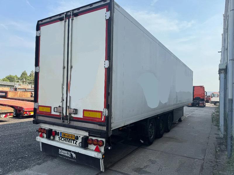 Schmitz Cargobull SKO 24 + THERMO KING SPECTRUM + 3X SAF AXLE - Polprikolica hladilnik: slika 4 Schmitz Cargobull SKO 24 + THERMO KING SPECTRUM + 3X SAF AXLE - Polprikolica hladilnik: slika 4